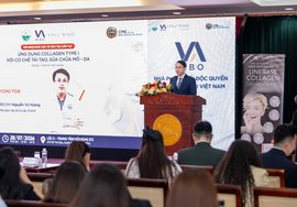 BS.CKII Nguyễn Vũ Hoàng phát biểu khai mạc hội thảo Linerase Collagen