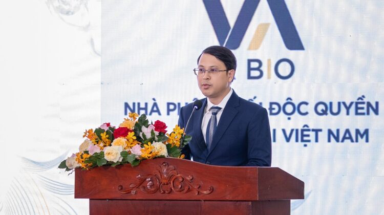 BS.CKII Nguyễn Vũ Hoàng phát biểu khai mạc hội thảo Linerase Collagen